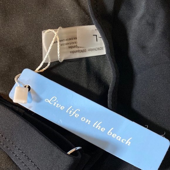 Cupshe Black One Piece Swimsuit - Picture 8 of 12